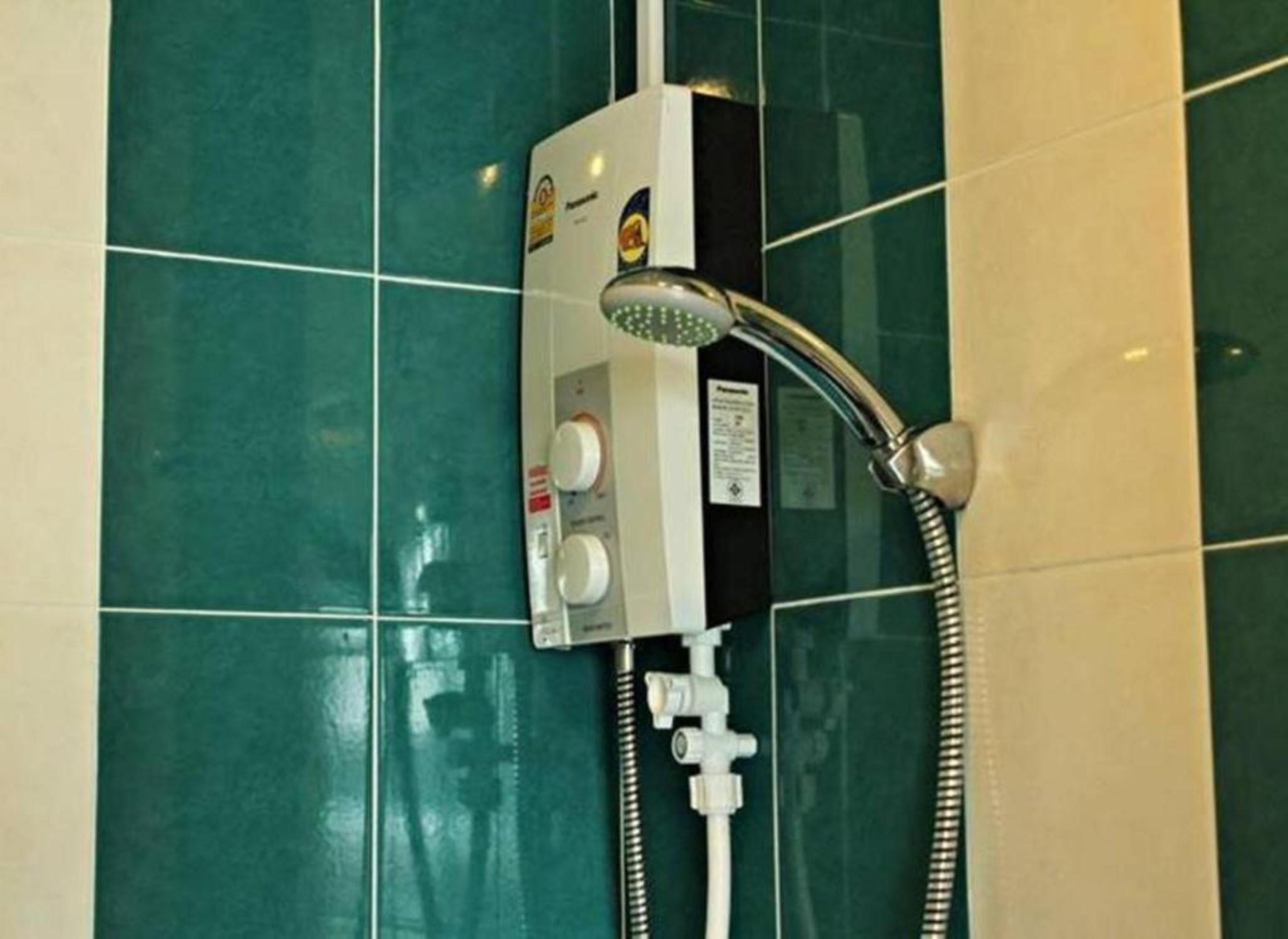 The Day Hotel Τσον Μπουρί Εξωτερικό φωτογραφία