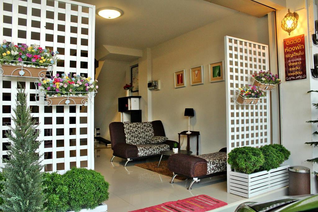 The Day Hotel Τσον Μπουρί Εξωτερικό φωτογραφία