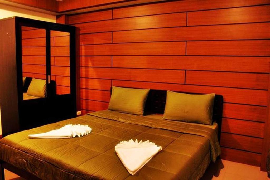The Day Hotel Τσον Μπουρί Εξωτερικό φωτογραφία